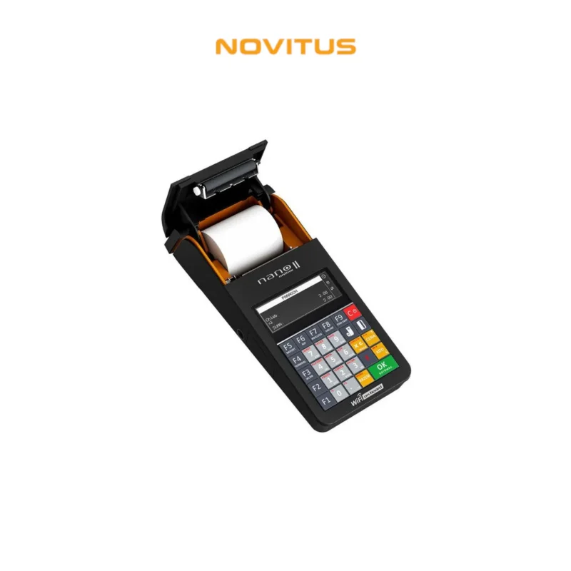 Kasa fiskalna NOVITUS NANO II ONLINE GSM24 - widok z boku pod kątem